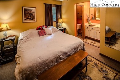 Cute Year Round Mountain Cabin.  Open floor plan with fantastic on Land Harbor Golf Course in North Carolina - for sale on GolfHomes.com, golf home, golf lot