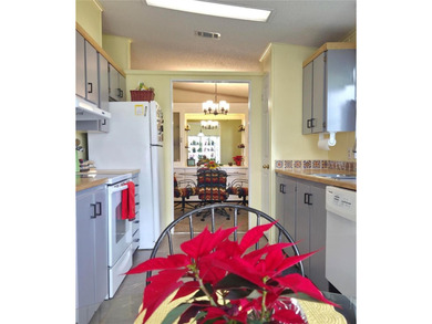 Charming & Spacious Furnished 2-Bedroom Home in Vibrant on Plantation Golf Club in Florida - for sale on GolfHomes.com, golf home, golf lot