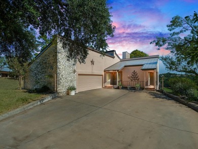 Welcome to 113 Blue Rock Dr., a charming golf course home on Blue Lake Golf Club in Texas - for sale on GolfHomes.com, golf home, golf lot