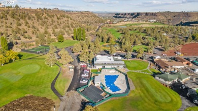 Beautiful commercial property and business set in the middle of on Crooked River Ranch Golf Club in Oregon - for sale on GolfHomes.com, golf home, golf lot