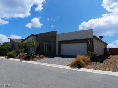 SELLER is offering a $15,000 CONCESSION  to be used toward on Mountain Falls Golf Course in Nevada - for sale on GolfHomes.com, golf home, golf lot