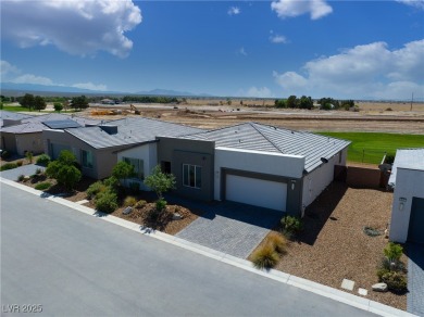 SELLER is offering a $15,000 CONCESSION  to be used toward on Mountain Falls Golf Course in Nevada - for sale on GolfHomes.com, golf home, golf lot