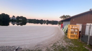 Charming Townhouse * High Point Country Club!!! Welcome to this on High Point Golf Club in New Jersey - for sale on GolfHomes.com, golf home, golf lot