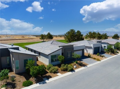 SELLER is offering a $15,000 CONCESSION  to be used toward on Mountain Falls Golf Course in Nevada - for sale on GolfHomes.com, golf home, golf lot