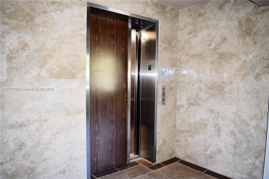 IMPECCABLE UNIT IN THE HEART OF PEMBROKE PINES, RESORT STYLE!! on Flamingo Lakes Country Club in Florida - for sale on GolfHomes.com, golf home, golf lot
