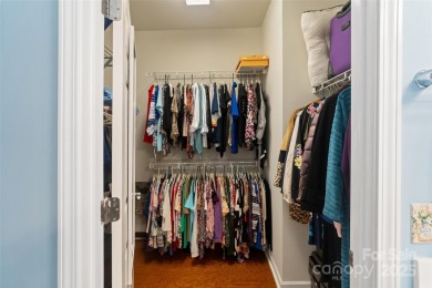 This well maintained two bedroom, two bathroom patio home offers on Carolina Lakes Golf Club, LLC in South Carolina - for sale on GolfHomes.com, golf home, golf lot