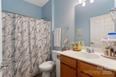 This well maintained two bedroom, two bathroom patio home offers on Carolina Lakes Golf Club, LLC in South Carolina - for sale on GolfHomes.com, golf home, golf lot