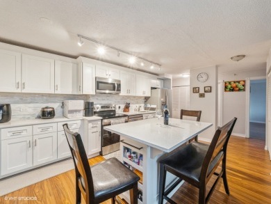 A completely remodeled condo with two bedrooms and two bathrooms on Hilldale Golf Club in Illinois - for sale on GolfHomes.com, golf home, golf lot