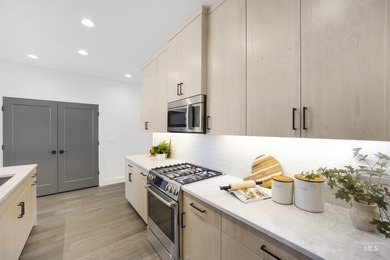 Open House January 10, 12-3pm!  Indulge in luxury with this 2 on Boise Ranch Golf Course, Inc. in Idaho - for sale on GolfHomes.com, golf home, golf lot