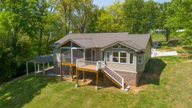 BEAUTIFULLY REMODELED 12 room home on Patriot Hills Golf Club in Tennessee - for sale on GolfHomes.com, golf home, golf lot