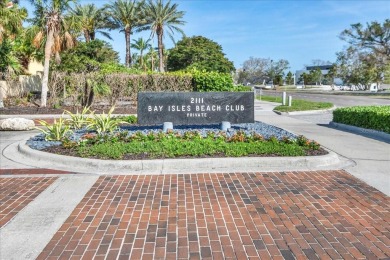 A Must-See Full View of Sarasota Bay!

Welcome to 2016 on Longboat Key Golf Club Resort in Florida - for sale on GolfHomes.com, golf home, golf lot