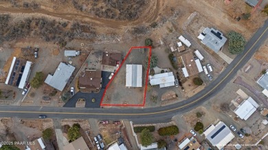 Experience the perfect blend of comfort and scenic beauty in on Prescott Golf and Country Club in Arizona - for sale on GolfHomes.com, golf home, golf lot