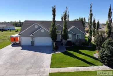 Come check out this immaculate home! Home has been beautifully on Jefferson Hills Golf Course in Idaho - for sale on GolfHomes.com, golf home, golf lot