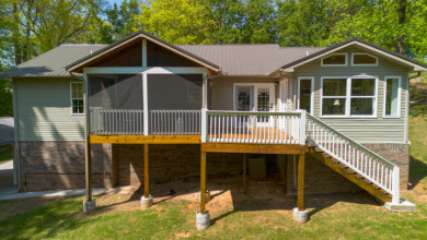 BEAUTIFULLY REMODELED 12 room home on Patriot Hills Golf Club in Tennessee - for sale on GolfHomes.com, golf home, golf lot