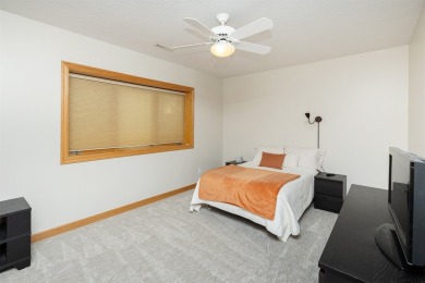 Priced to sell, this home is assessed at $892,400! Move in ready on Glen Oaks Country Club in Iowa - for sale on GolfHomes.com, golf home, golf lot