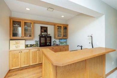 Priced to sell, this home is assessed at $892,400! Move in ready on Glen Oaks Country Club in Iowa - for sale on GolfHomes.com, golf home, golf lot