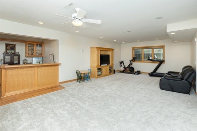 Priced to sell, this home is assessed at $892,400! Move in ready on Glen Oaks Country Club in Iowa - for sale on GolfHomes.com, golf home, golf lot