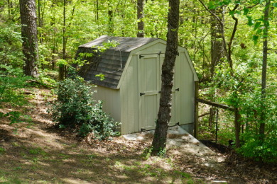 BEAUTIFULLY REMODELED 12 room home on Patriot Hills Golf Club in Tennessee - for sale on GolfHomes.com, golf home, golf lot