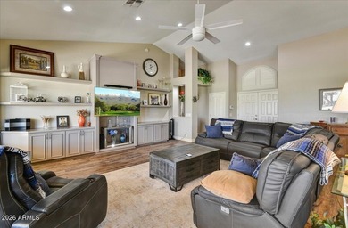 Truly a move-in ready, golf course home in Westbrook Village! on Westbrook Village / Vista Golf Course in Arizona - for sale on GolfHomes.com, golf home, golf lot