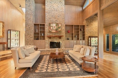 Situated on over 1/3 of an acre, this unique custom home by on Slick Rock Golf Course - Horseshoe Bay in Texas - for sale on GolfHomes.com, golf home, golf lot