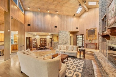 Situated on over 1/3 of an acre, this unique custom home by on Slick Rock Golf Course - Horseshoe Bay in Texas - for sale on GolfHomes.com, golf home, golf lot