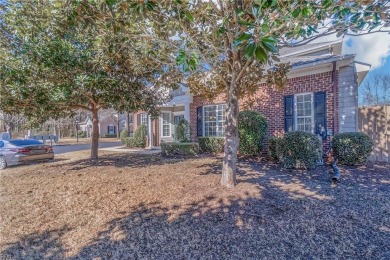 Beautifully Maintained Townhome perfectly situated in the heart on Greenbrier Country Club in Virginia - for sale on GolfHomes.com, golf home, golf lot