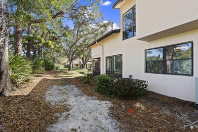 Set within Martin Downs Country Club, this 1,654 sq ft 3-bedroom on Martin Downs Country Club in Florida - for sale on GolfHomes.com, golf home, golf lot