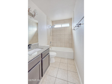 Welcome to 409 Emerald Bluff, an exceptional residence situated on Emerald Springs Golf Course in Texas - for sale on GolfHomes.com, golf home, golf lot