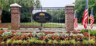 Come see this beautiful 3 bedroom, 2.5 bath custom-built home in on Kiawah Island Resort - Oak Point in South Carolina - for sale on GolfHomes.com, golf home, golf lot