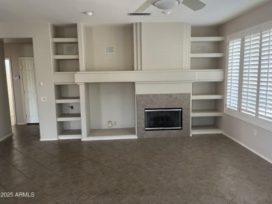 2 bedroom 2 bath home with living room, dining area,Great room on Sun City Grand Golf Couse and Club in Arizona - for sale on GolfHomes.com, golf home, golf lot