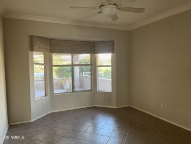 2 bedroom 2 bath home with living room, dining area,Great room on Sun City Grand Golf Couse and Club in Arizona - for sale on GolfHomes.com, golf home, golf lot