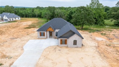 Now offering up to $7,500 in builder and preferred lender on Vache-Grasse Country Club in Arkansas - for sale on GolfHomes.com, golf home, golf lot