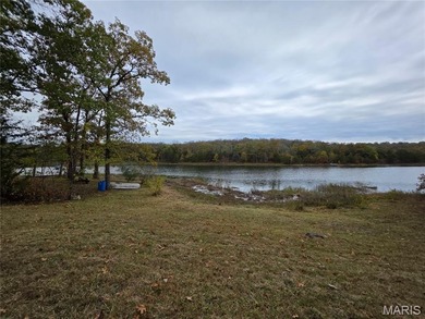 Discover the perfect canvas for your dream home on this stunning on Cottonwood Golf Course in Missouri - for sale on GolfHomes.com, golf home, golf lot