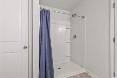 Welcome to this beautifully maintained 3-bedroom, 2.5-bath on Wild Wing Plantation in South Carolina - for sale on GolfHomes.com, golf home, golf lot