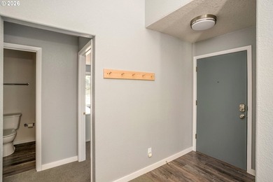 Golf Course View & Frontage! This attractive 2 bedroom/2 bath on  in Oregon - for sale on GolfHomes.com, golf home, golf lot