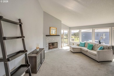 Golf Course View & Frontage! This attractive 2 bedroom/2 bath on  in Oregon - for sale on GolfHomes.com, golf home, golf lot