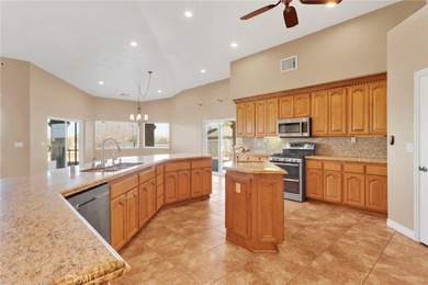 Big space, great flow, and golf course views--this on Hesperia Golf and Country Club in California - for sale on GolfHomes.com, golf home, golf lot