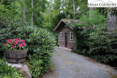 203 Black Pine offers the opportunity to own a well-appointed on Land Harbor Golf Course in North Carolina - for sale on GolfHomes.com, golf home, golf lot