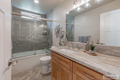 Welcome to this stunning home in the desirable Fairway Estates on Sage Lakes Municipal Golf Course in Idaho - for sale on GolfHomes.com, golf home, golf lot