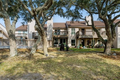 This fully furnished, 2-bedroom 1  bath, Gardens Country Club on Rockport Country Club in Texas - for sale on GolfHomes.com, golf home, golf lot