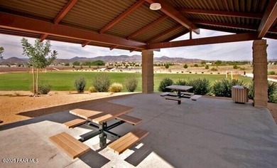 Fantastic Home on a .16 acre/Corner Lot in Quailwood backing on Quail Wood Greens Golf Course in Arizona - for sale on GolfHomes.com, golf home, golf lot