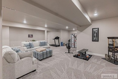 Welcome to this stunning home in the desirable Fairway Estates on Sage Lakes Municipal Golf Course in Idaho - for sale on GolfHomes.com, golf home, golf lot