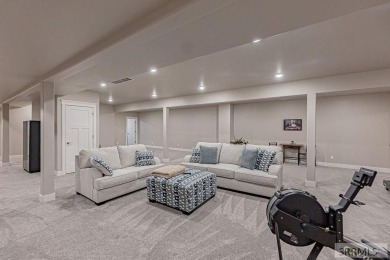 Welcome to this stunning home in the desirable Fairway Estates on Sage Lakes Municipal Golf Course in Idaho - for sale on GolfHomes.com, golf home, golf lot