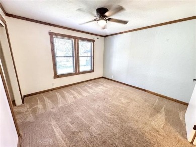 Welcome to lake life in Taylor Ferry! This super quiet on Sequoyah State Park Golf Course in Oklahoma - for sale on GolfHomes.com, golf home, golf lot