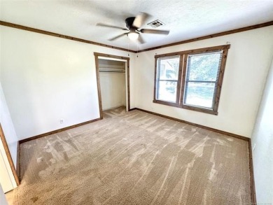 Welcome to lake life in Taylor Ferry! This super quiet on Sequoyah State Park Golf Course in Oklahoma - for sale on GolfHomes.com, golf home, golf lot