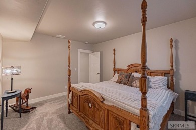 Welcome to this stunning home in the desirable Fairway Estates on Sage Lakes Municipal Golf Course in Idaho - for sale on GolfHomes.com, golf home, golf lot
