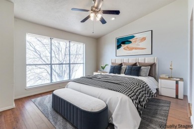 Waterfront Townhome on Lake Ray Hubbard! Pull your boat right up on Lakeside Village Golf Course in Texas - for sale on GolfHomes.com, golf home, golf lot