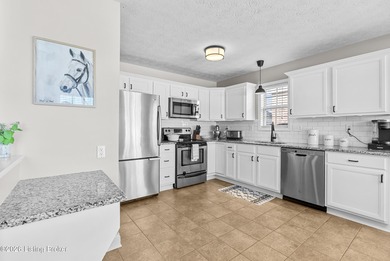 You've got to see this beautiful ranch home with high ceilings on Long Run Golf Course in Kentucky - for sale on GolfHomes.com, golf home, golf lot