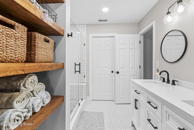 You've got to see this beautiful ranch home with high ceilings on Long Run Golf Course in Kentucky - for sale on GolfHomes.com, golf home, golf lot