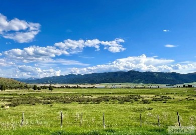 Overlooking beautiful Alexander Resevoir this 5.40 acre lot has on Oregon Trail Country Club in Idaho - for sale on GolfHomes.com, golf home, golf lot